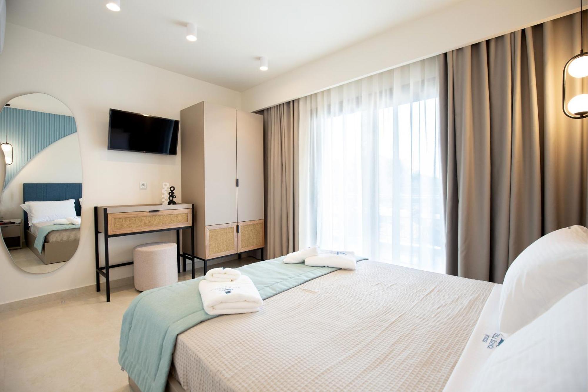 Vela Bianca Suites Limenaria  Exterior photo