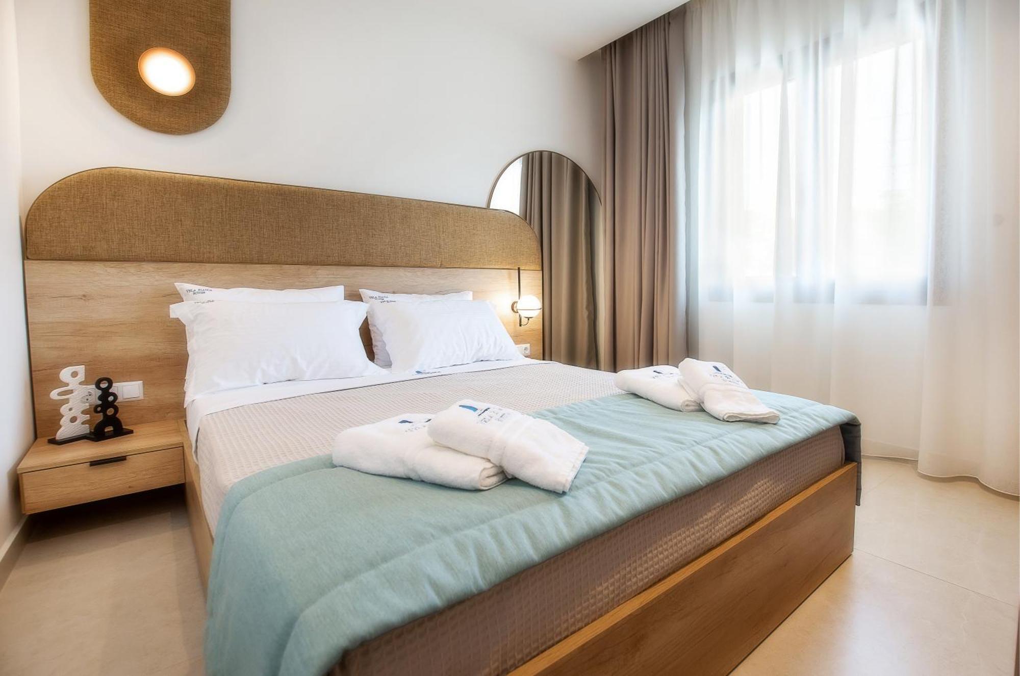 Vela Bianca Suites Limenaria  Exterior photo
